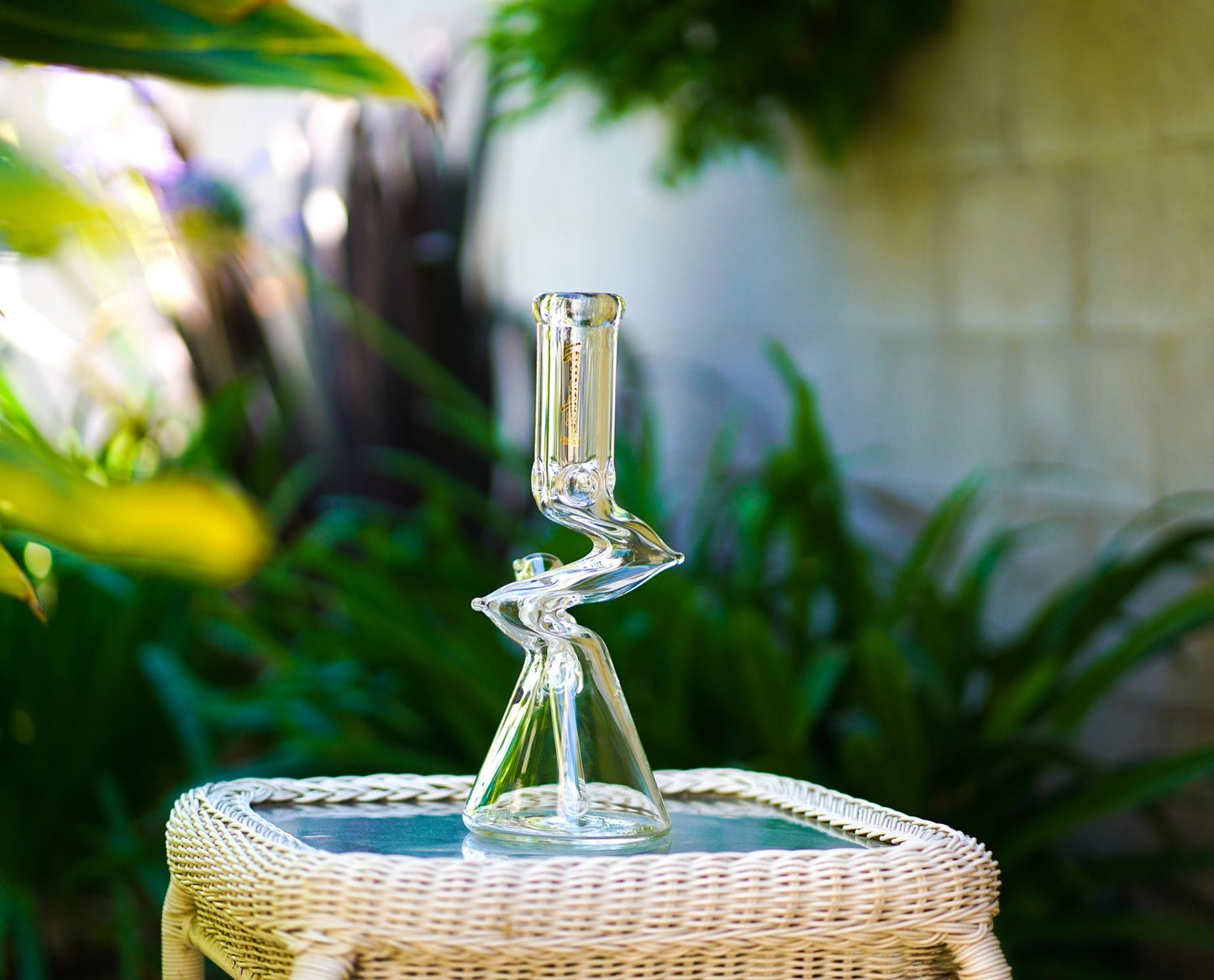 Thunder Glass BZ16